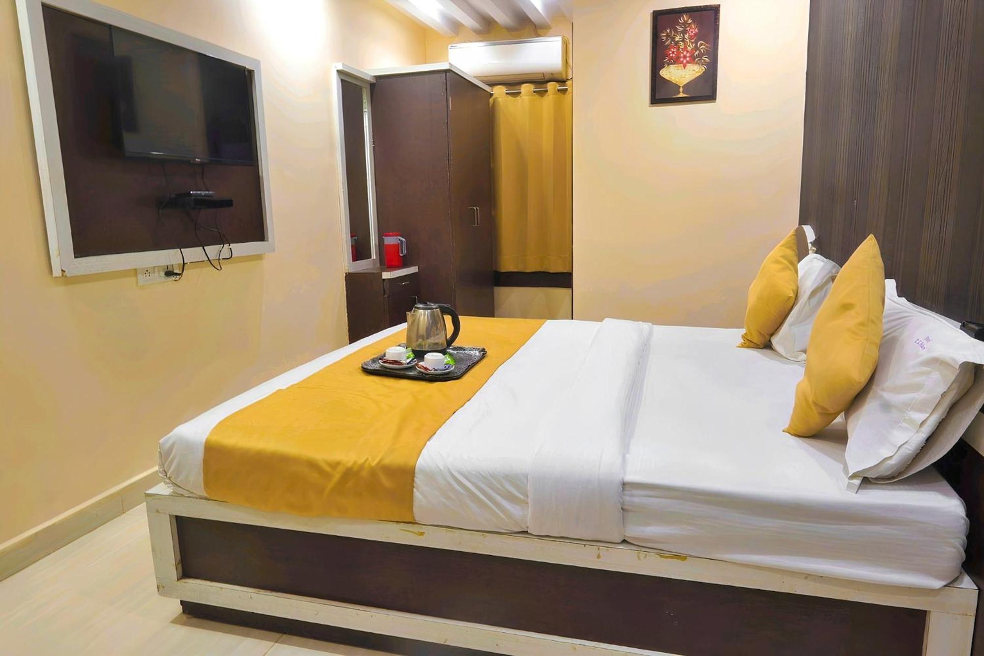 Hotel R K Palace Бхопал Екстер'єр фото