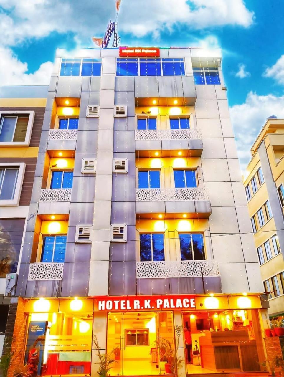 Hotel R K Palace Бхопал Екстер'єр фото